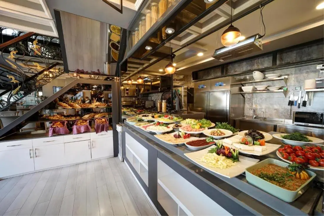 Hotel restaurant